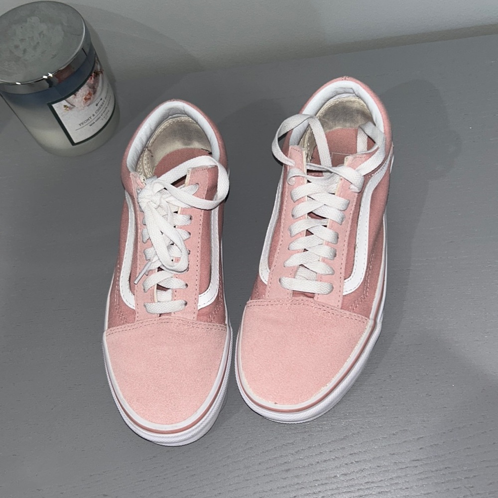 Pink vans
